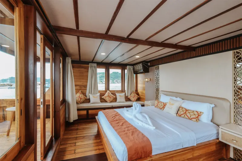 Master Cabin
